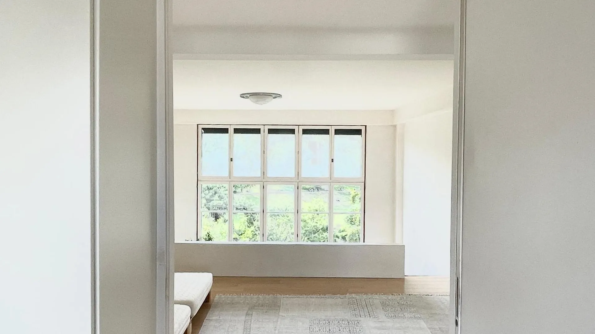 Spacious Loft In With Stunning View Apartment